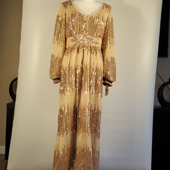 R M Richards Sequined Gown, Rose Gold - 14W - Picture 5 of 8